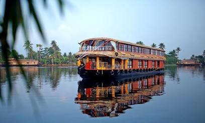 It showcases how to experience Kerala's iconic, palm-fringed backwaters for under ₹50 instead of renting an expensive luxury houseboat.